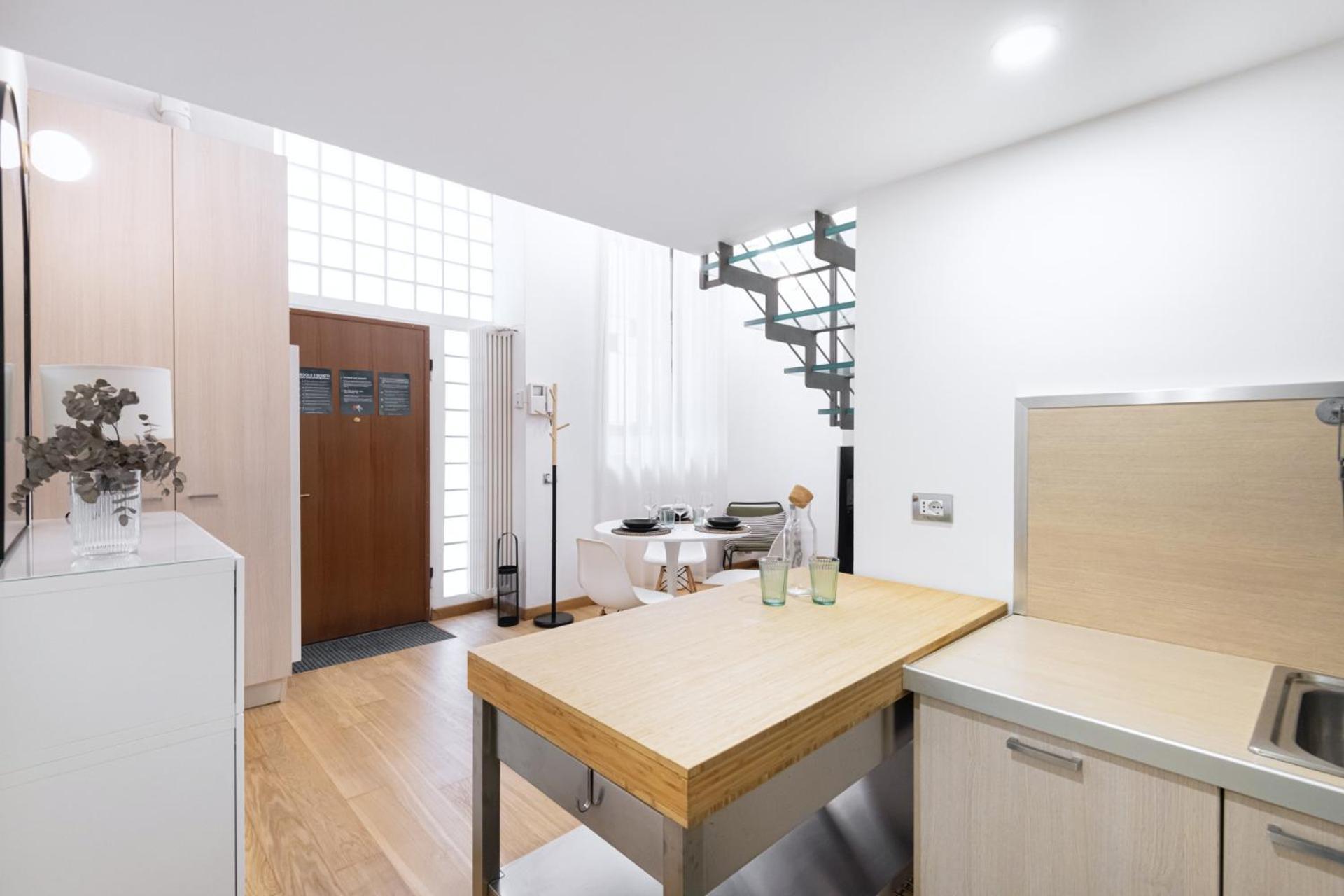 Easylife - Eleganza E Comfort In Loreto
