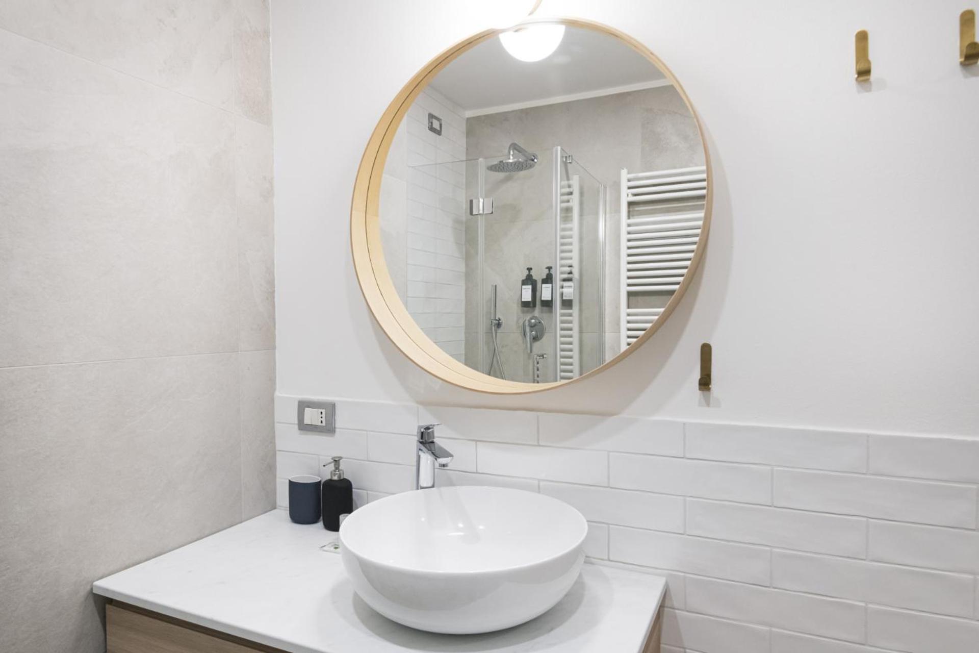 Easylife - Eleganza E Comfort In Loreto